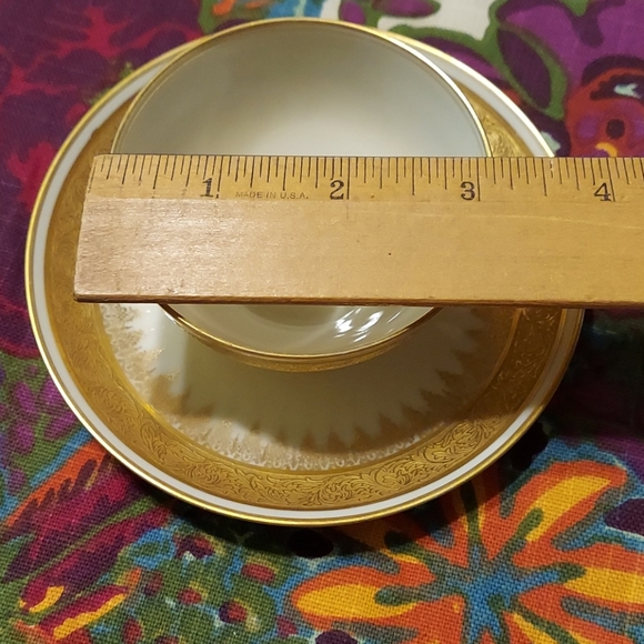 Limoges gold trim tea cup & saucer - Picture 8 of 10